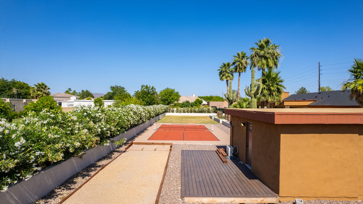 Mesa, AZ home with mountain views — a typical East Valley property
